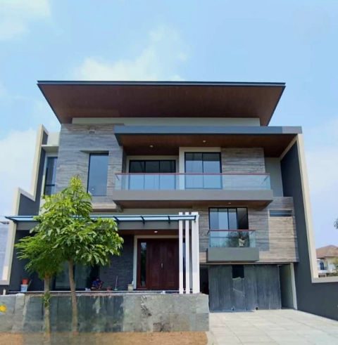 Dijual Rumah Pakuwon Indah Cluster Lisbon Baru Gress